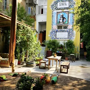 Hostal Backpacker, Tirana